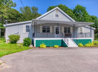 15 Montgomery Rd, Boothbay Harbor, ME 04538