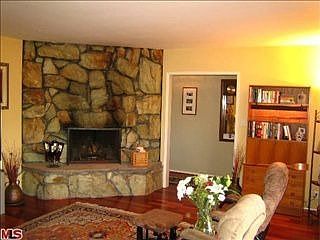 4th image of 2140 Sunset Crest Dr