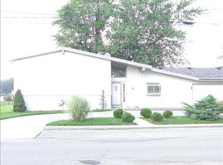 6367 Edgewater Dr, Erie, MI 48133