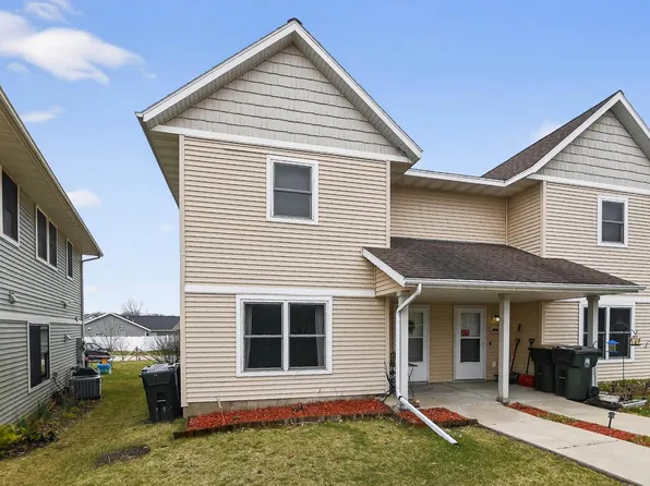 218 South Musket Ridge Drive #6, Sun Prairie, WI 53590