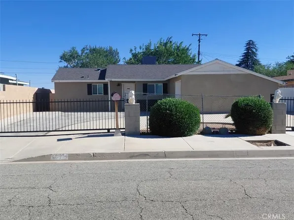 1211 E Avenue R3, Palmdale, CA 93550
