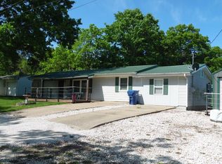 1019 N Monroe St, Brookfield, MO 64628