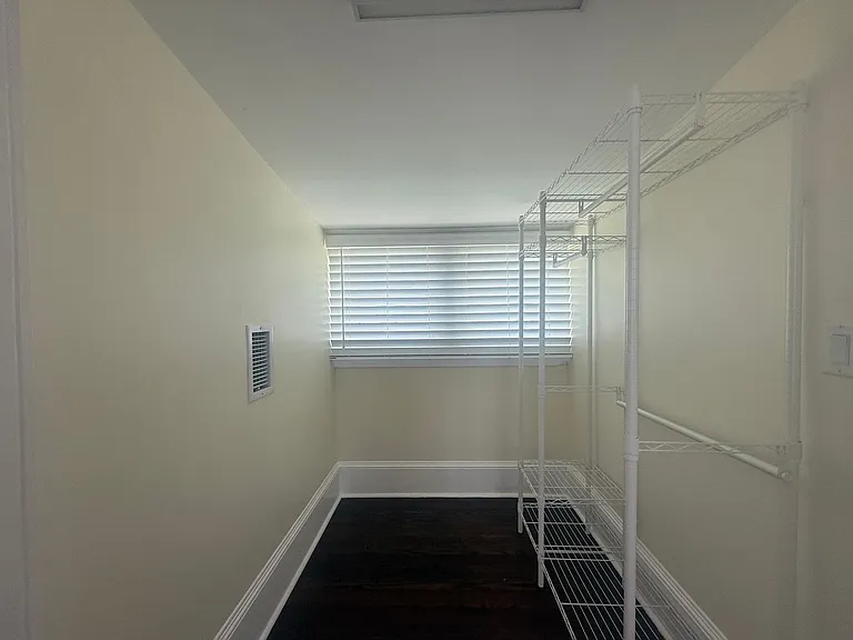 409 S Grandview Ave — Photo 18