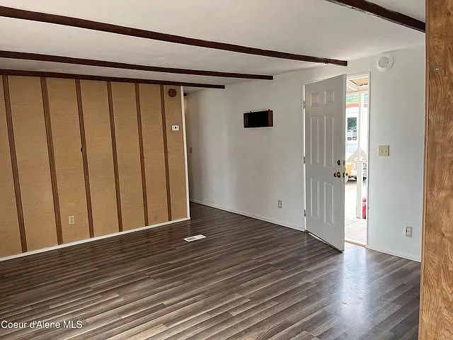 102 N 3rd St #8 — Photo 2