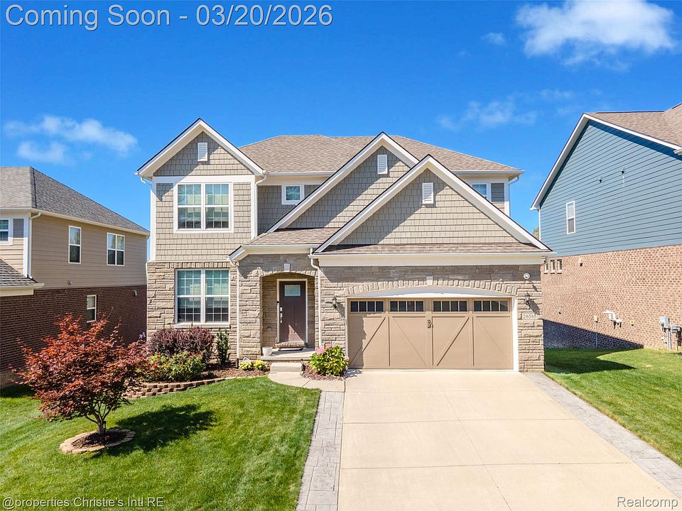 1st image of 28085 Hummingdale Cir