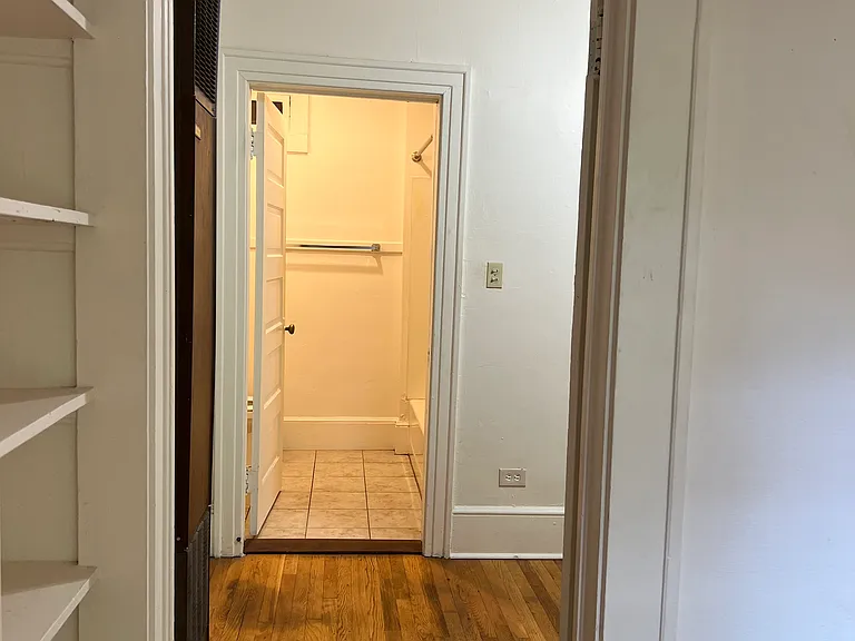 107 Cumberland Ave #C — Photo 3