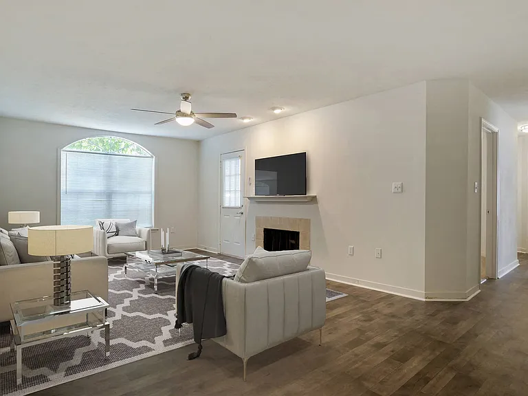 Crosswinds Apartments — Photo 12
