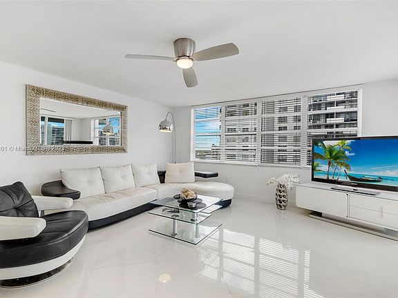 5th image of 2750 NE 183rd St APT 1509