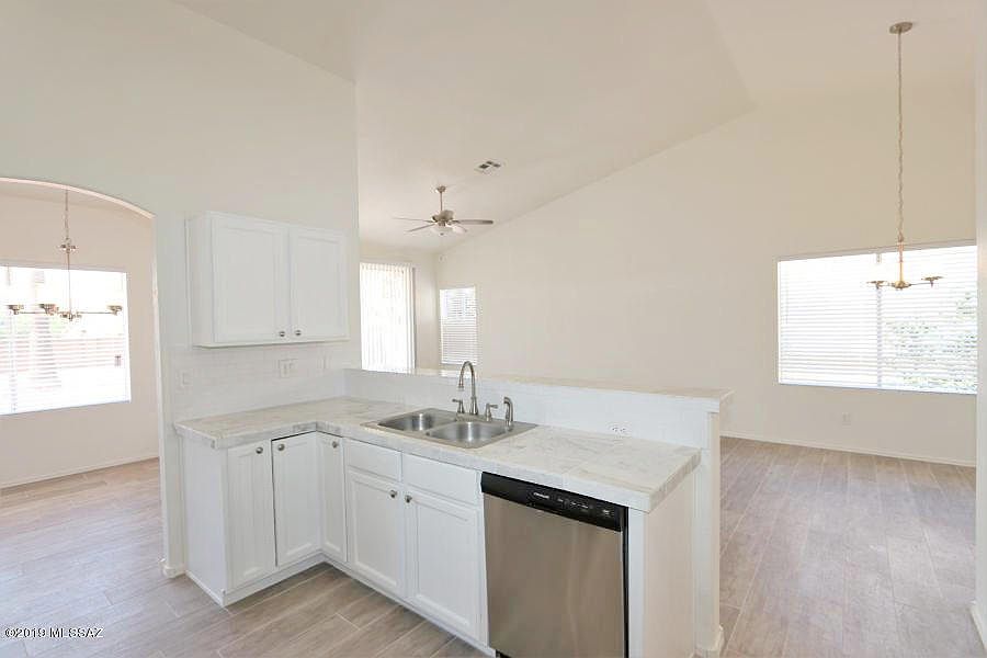 1st image of 8516 Placita