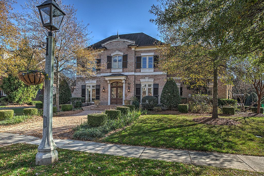 9204 Heydon Hall Cres, Charlotte, NC 28210 Zillow