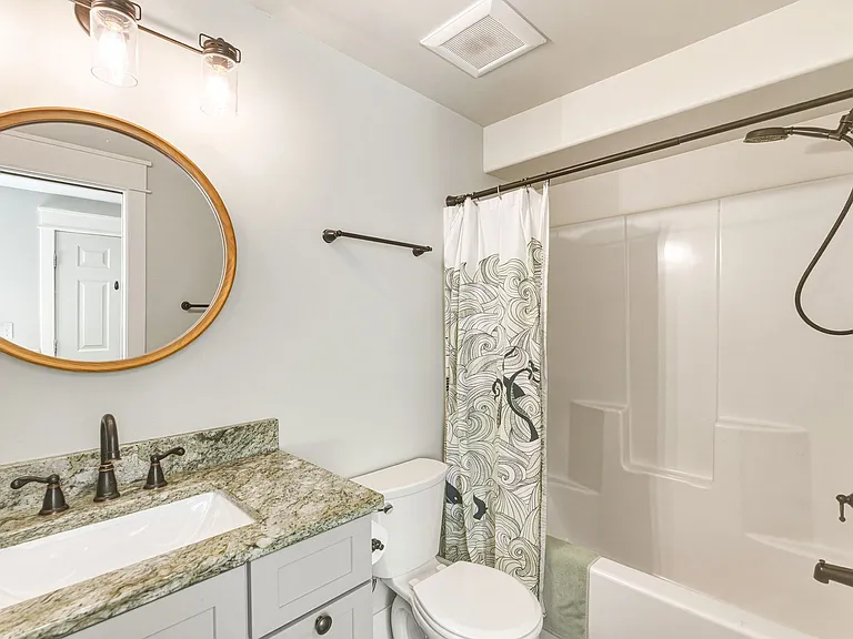 317 Meadow Dr — Photo 11