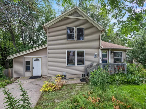 2865 Old Creek Rd, Middleton, WI 53562