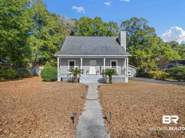 8760 Whittington Dr, Mobile, AL 36695