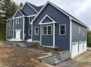 8 Wiley Hill Rd, Londonderry, NH 03053