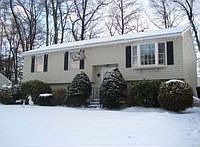 1st image of 22 Macdonald Dr