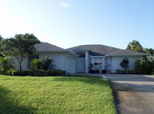 656 Atlantus Ter, Sebastian, FL 32958