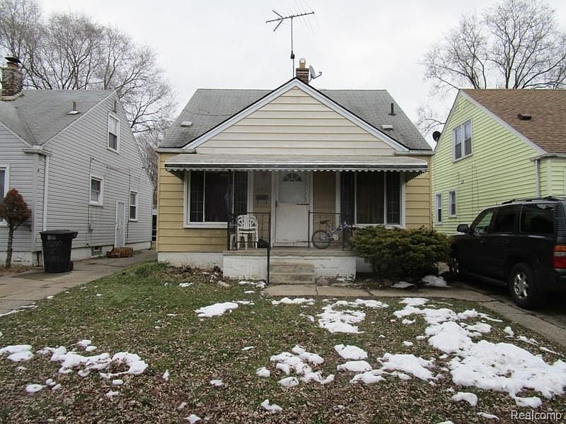 1st image of 6450 Grandville Ave
