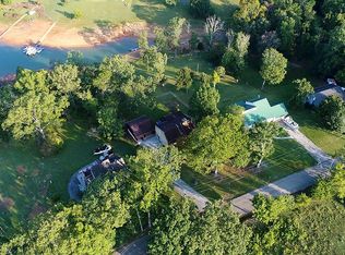 2033 Windy Cove Ln, Talbott, TN 37877