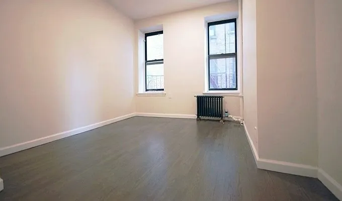 Rented by REAL New York | media 10