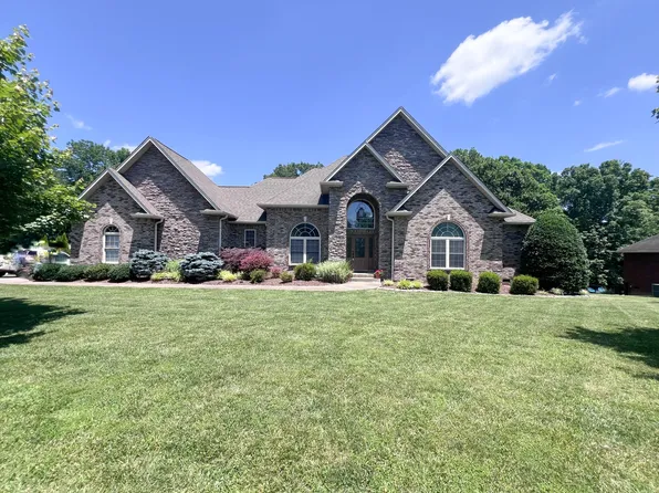 1858 Pebble Brook Dr, Ashland City, TN 37015