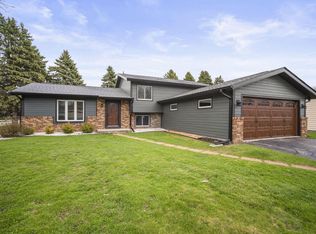 4815 Conlaine Dr, Racine, WI 53402