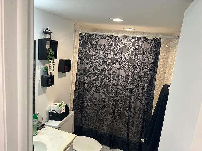 6301 N University Dr — Photo 12