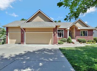 10318 E Windemere St, Wichita, KS 67226
