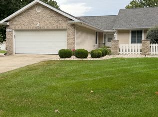 51970 Wembley Dr, South Bend, IN 46637