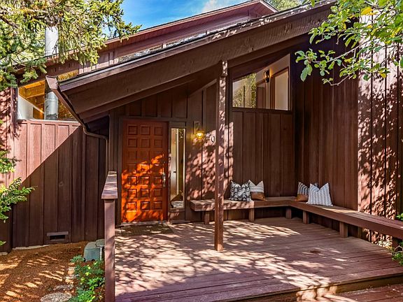 2nd image of 20 Portola Green Cir
