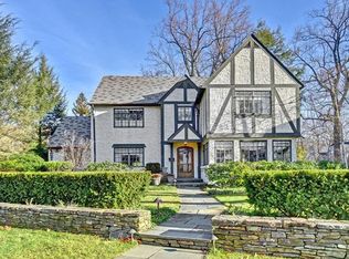 17 Kingston Rd, Scarsdale, NY 10583