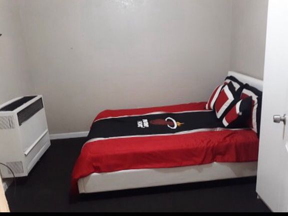 5th image of 523 2nd St #523