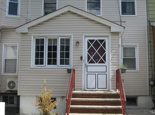 7807 76th St, Glendale, NY 11385