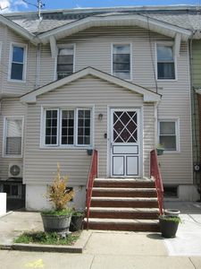 7807 76th Street, Glendale, NY, 11385