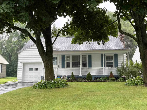 28 Hospital Dr, Massena, NY 13662