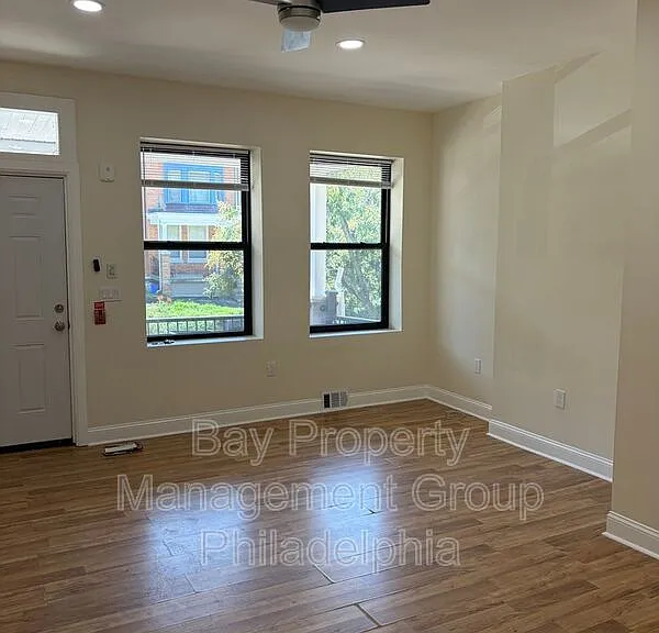 451 W Bringhurst St #1 — Photo 6