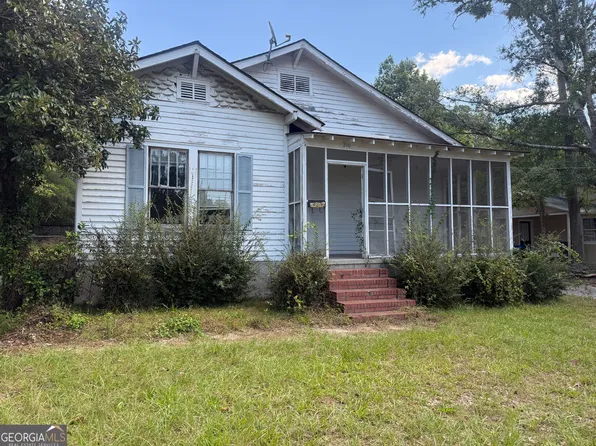 210 S Mulberry St, Statesboro, GA 30458