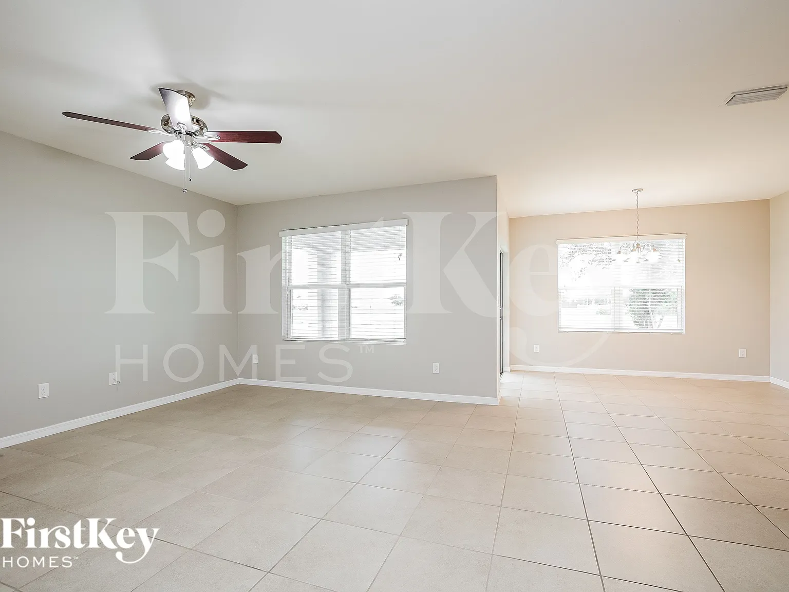 3 bed, 2.0 bath, 1672 sqft, $2,175 — Photo 3