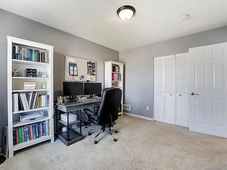 6700 Bartlett Ct — Photo 57