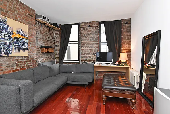 Rented by Ledvech Group | media 1