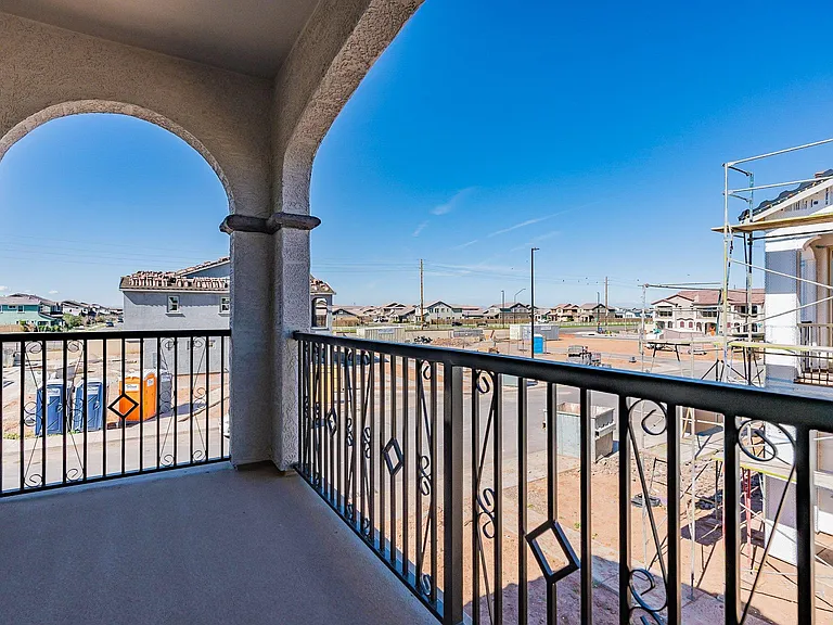 4042 E Amoroso Dr — Photo 28
