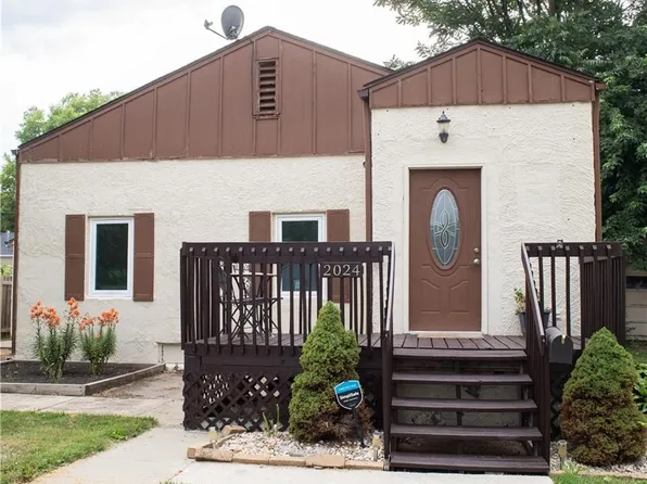 2024 Merle Hay Rd, Des Moines, IA 50310