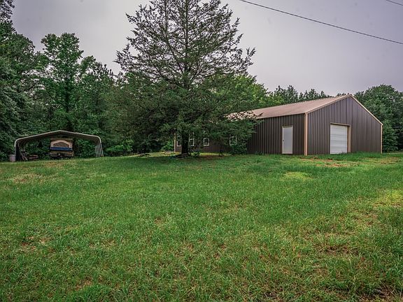 3rd image of 150 Norfolk Rd