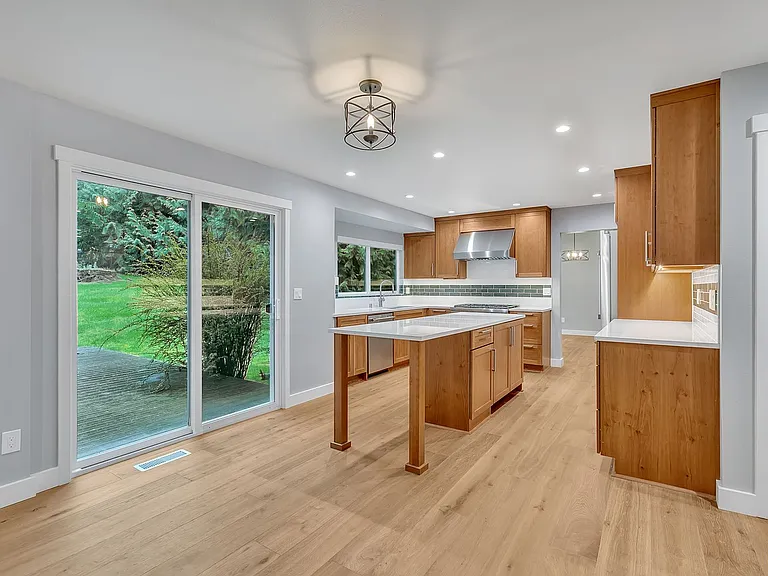 18120 NE 146th Way — Photo 9