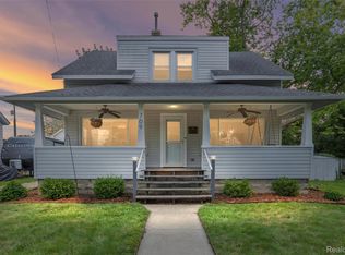 709 E Clinton St, Howell, MI 48843