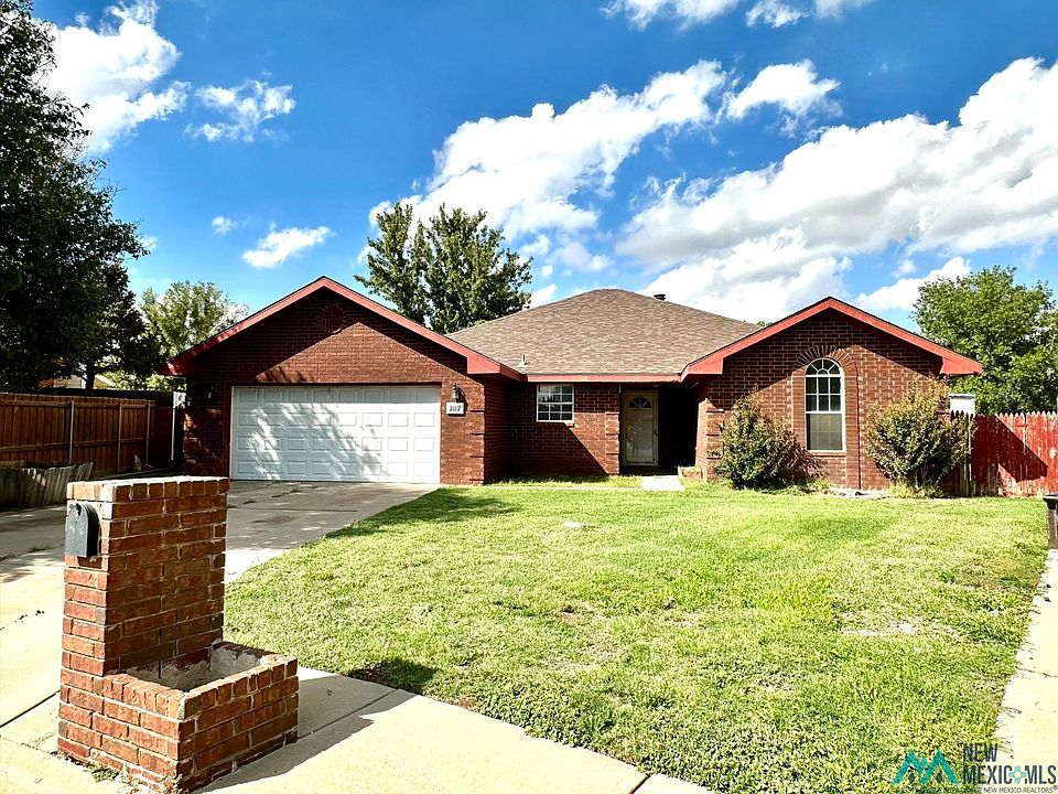 1st image of 2112 Northglen Dr