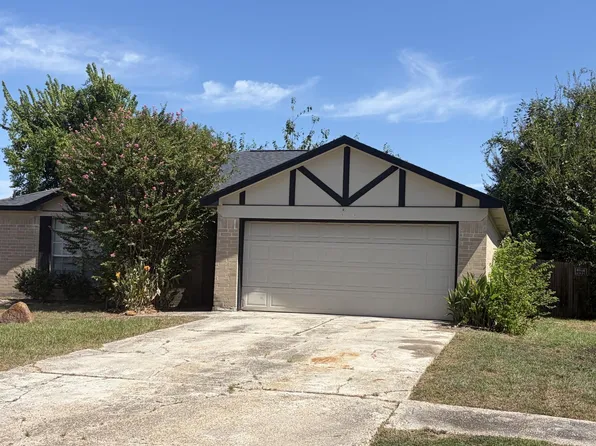 16941 Larkspur St, Conroe, TX 77385