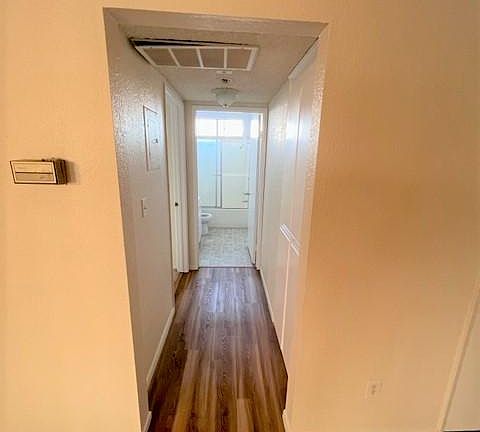 4th image of 1625 Colby Ave APT 107