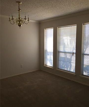 4th image of 6301 Woolwich Dr