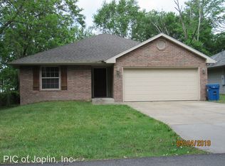 2304 Meadow Ave, Joplin, MO 64804