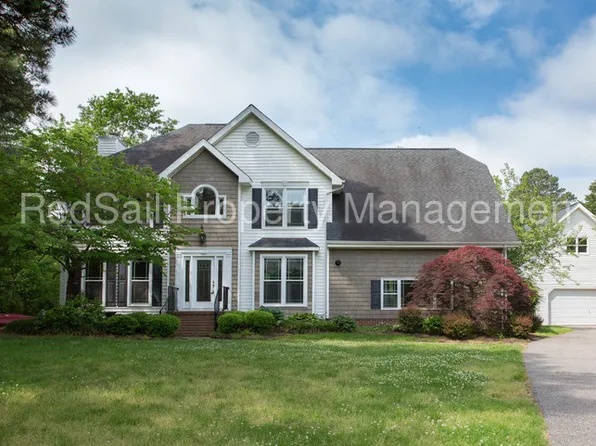105 Cheadle Loop Rd, Seaford, VA 23696